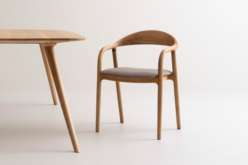 LELA | Stuhl