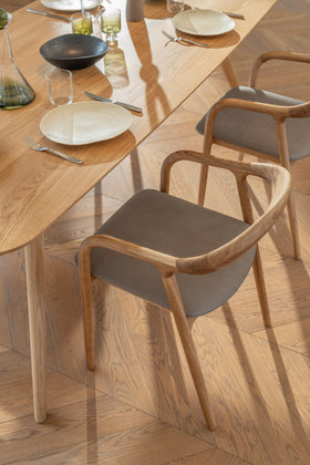 LELA | Chair image 51