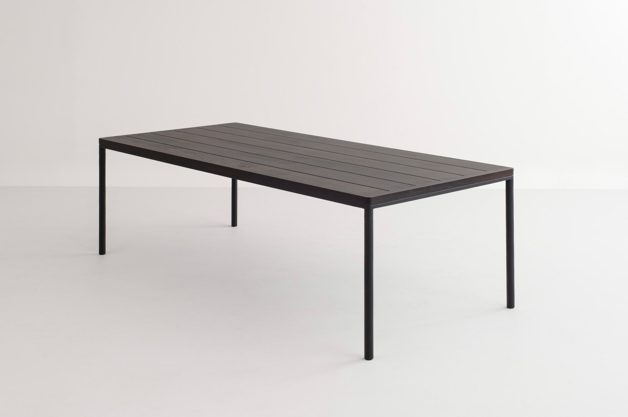 FRANKIE | Outdoor Smoked Ash Dining Table