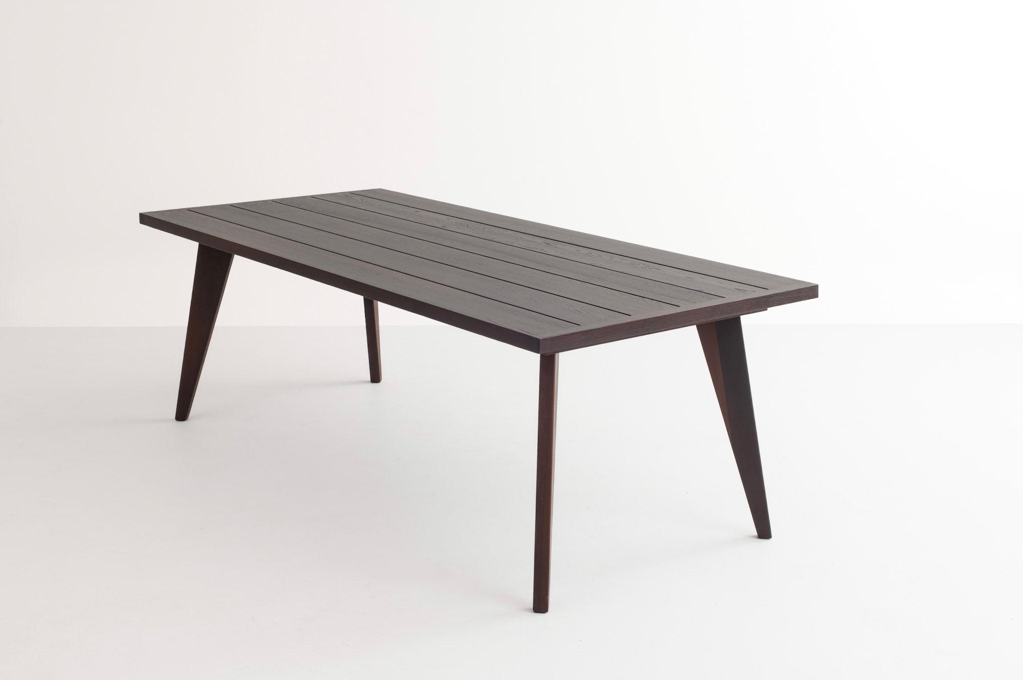 Amber | Outdoor Smoked Ash Dining Table