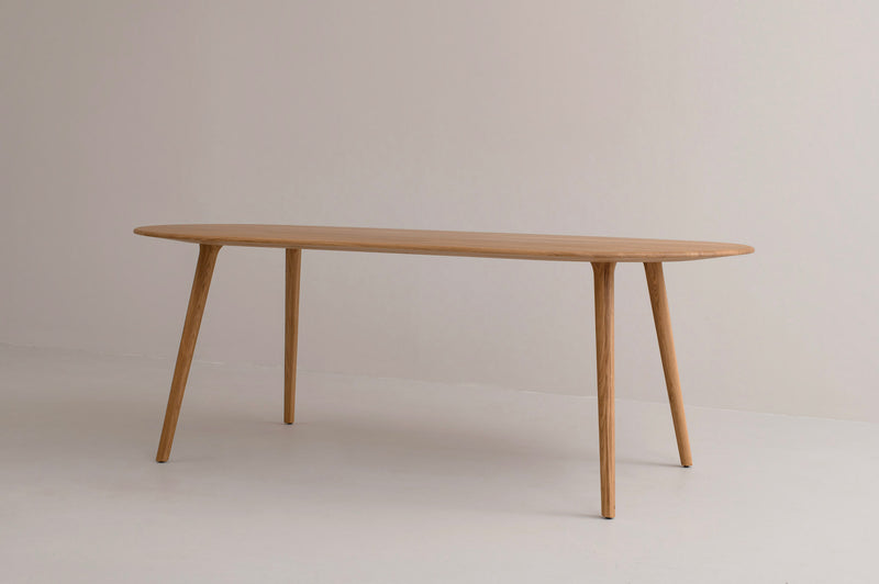 LUCIA Oval Dining Table