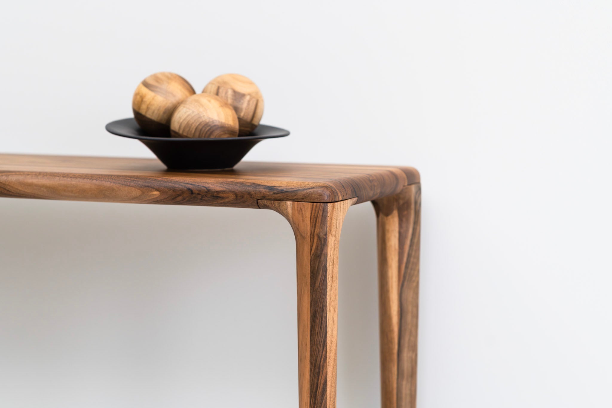 LÜNA | Table Console en Noyer