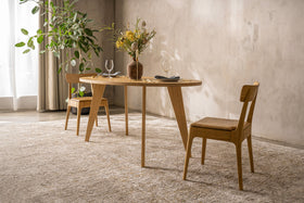 AMBER Oval | Dining Table image 3