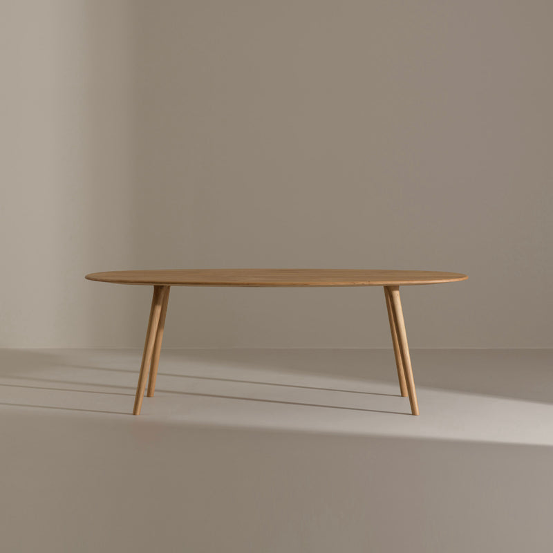 LUCIA Ovale Tafel 