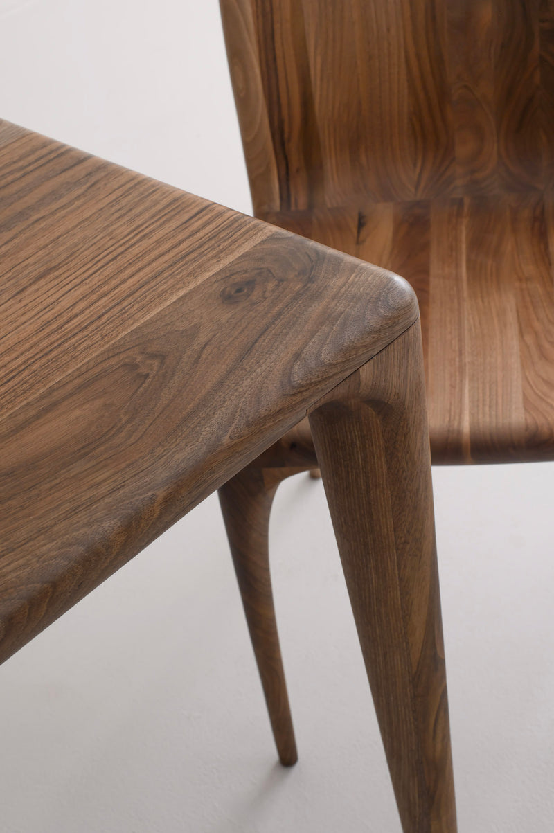 LÜNA | Dining Table
