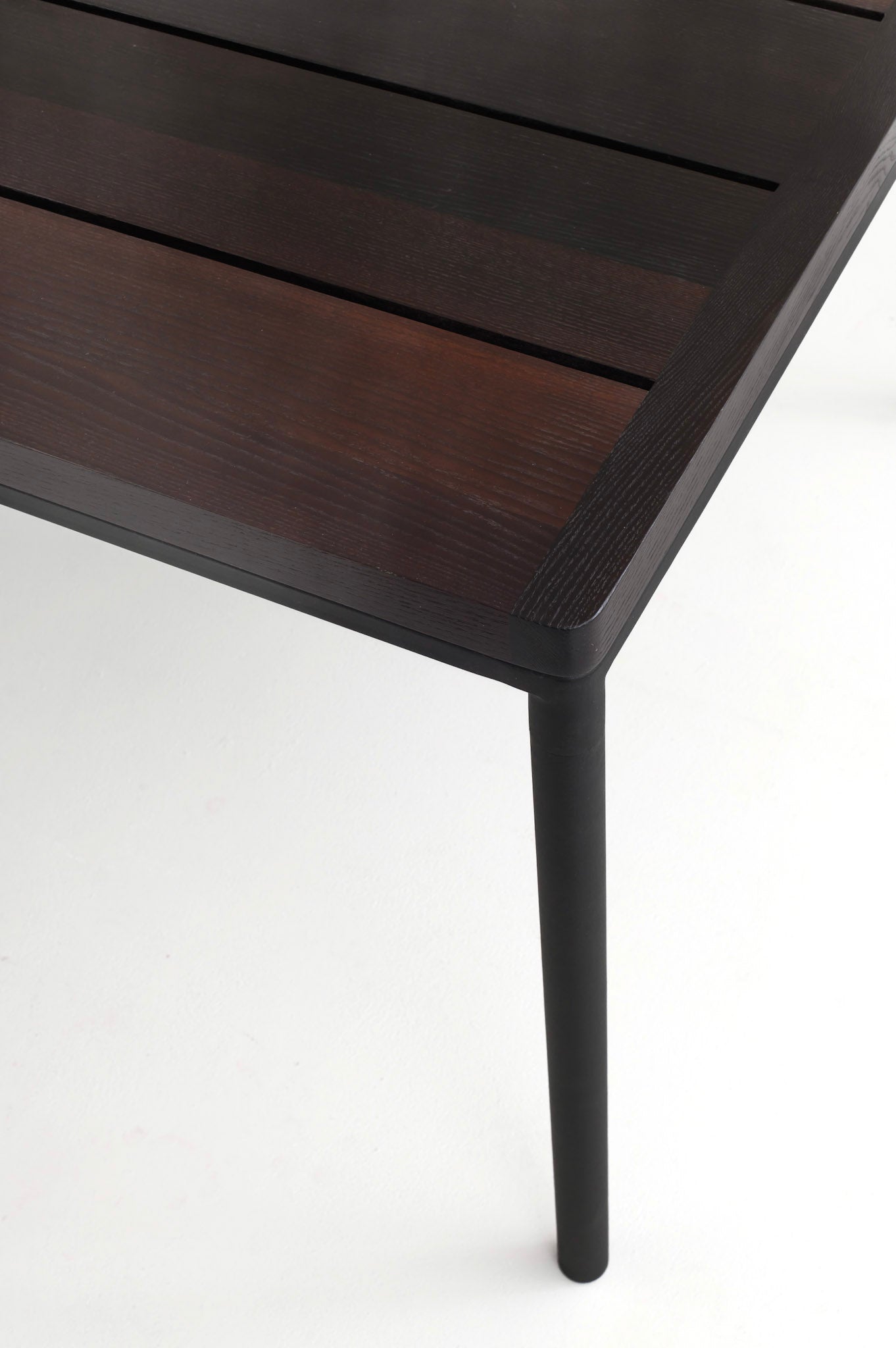 FRANKIE | Outdoor Smoked Ash Dining Table