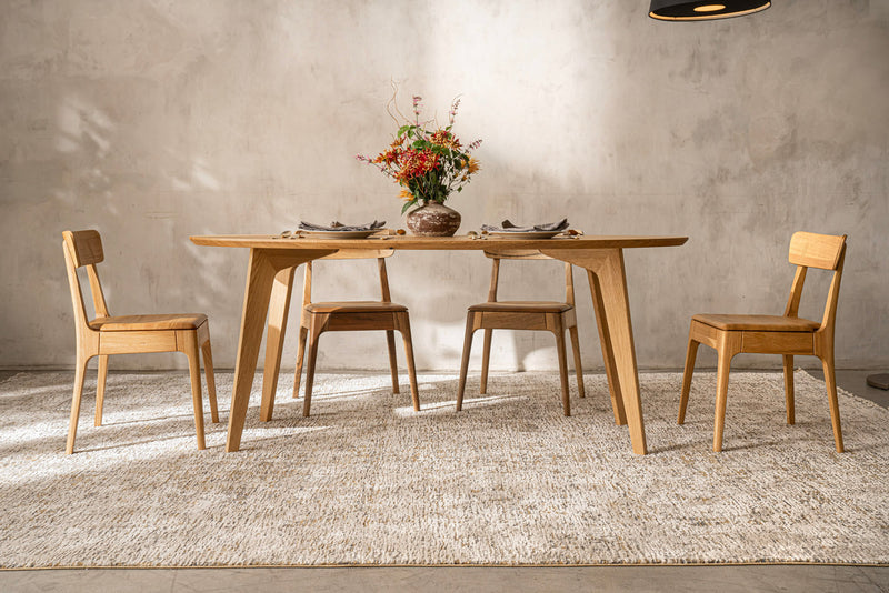 AMBER Oval | Dining Table