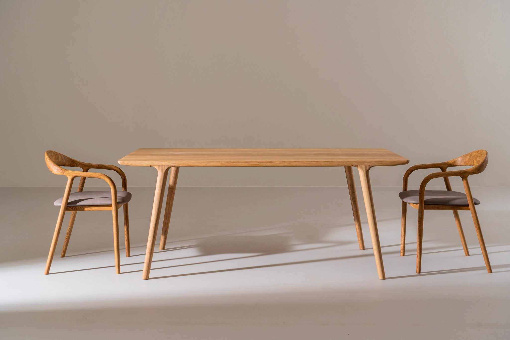 BRUNO Eettafel van eikenhout