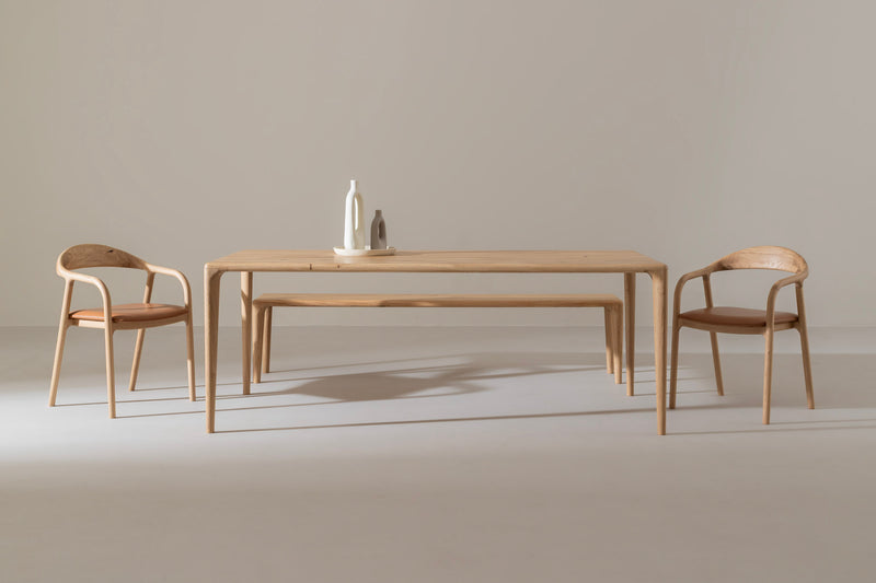 LELA Chaise