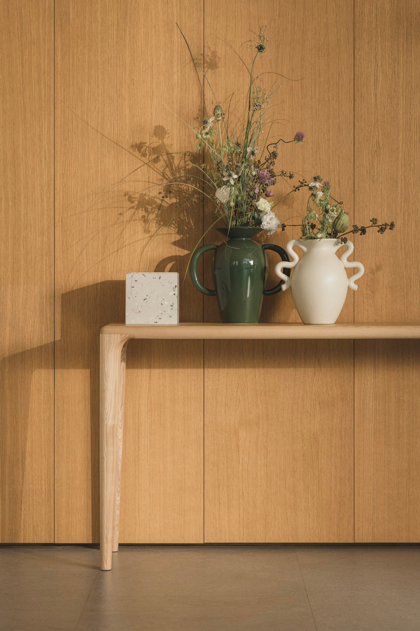LÜNA Table Console  image 31