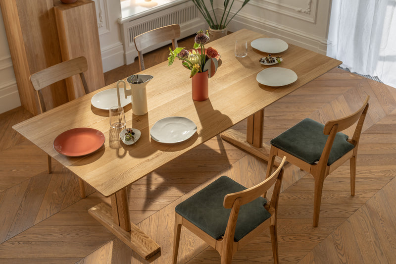 KAT | Eettafel