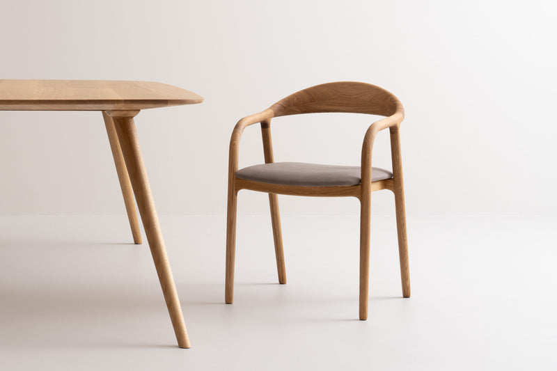 LELA | Stuhl