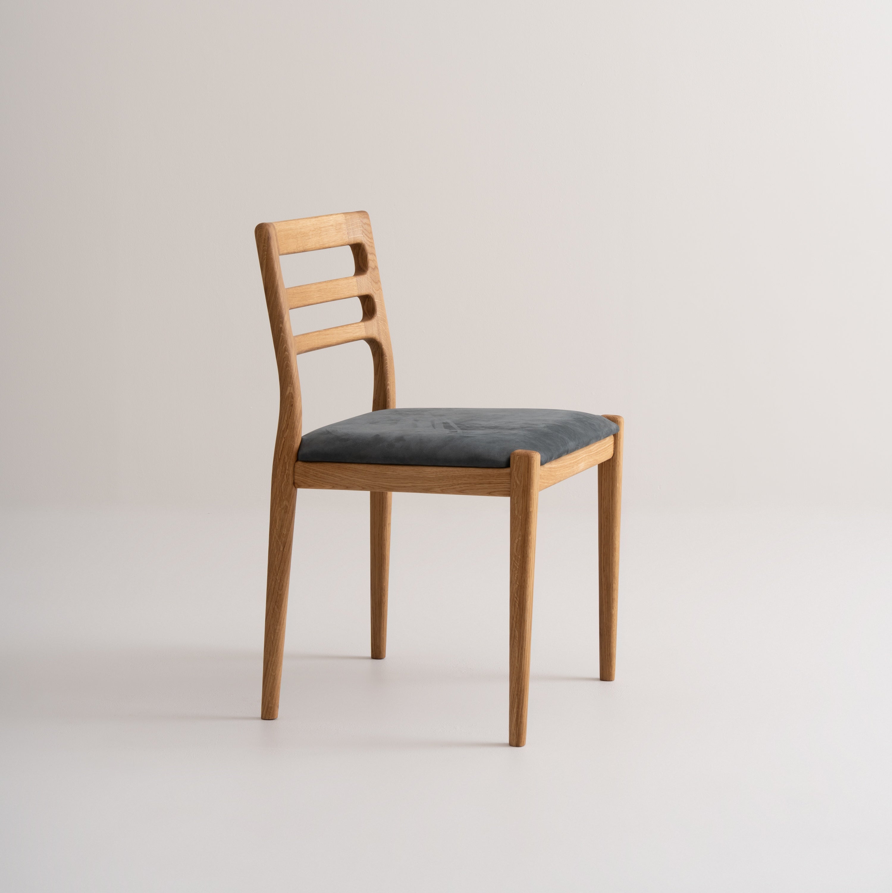 VOSS | Dining Chair image 4