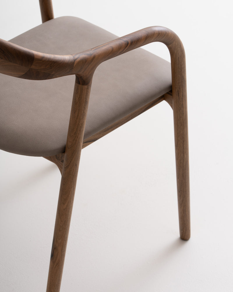 LELA | Stuhl