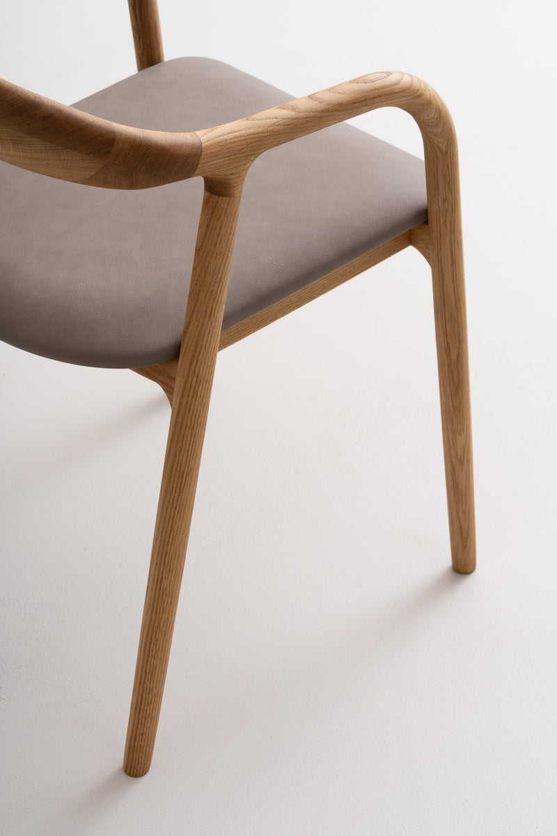LELA | Stuhl