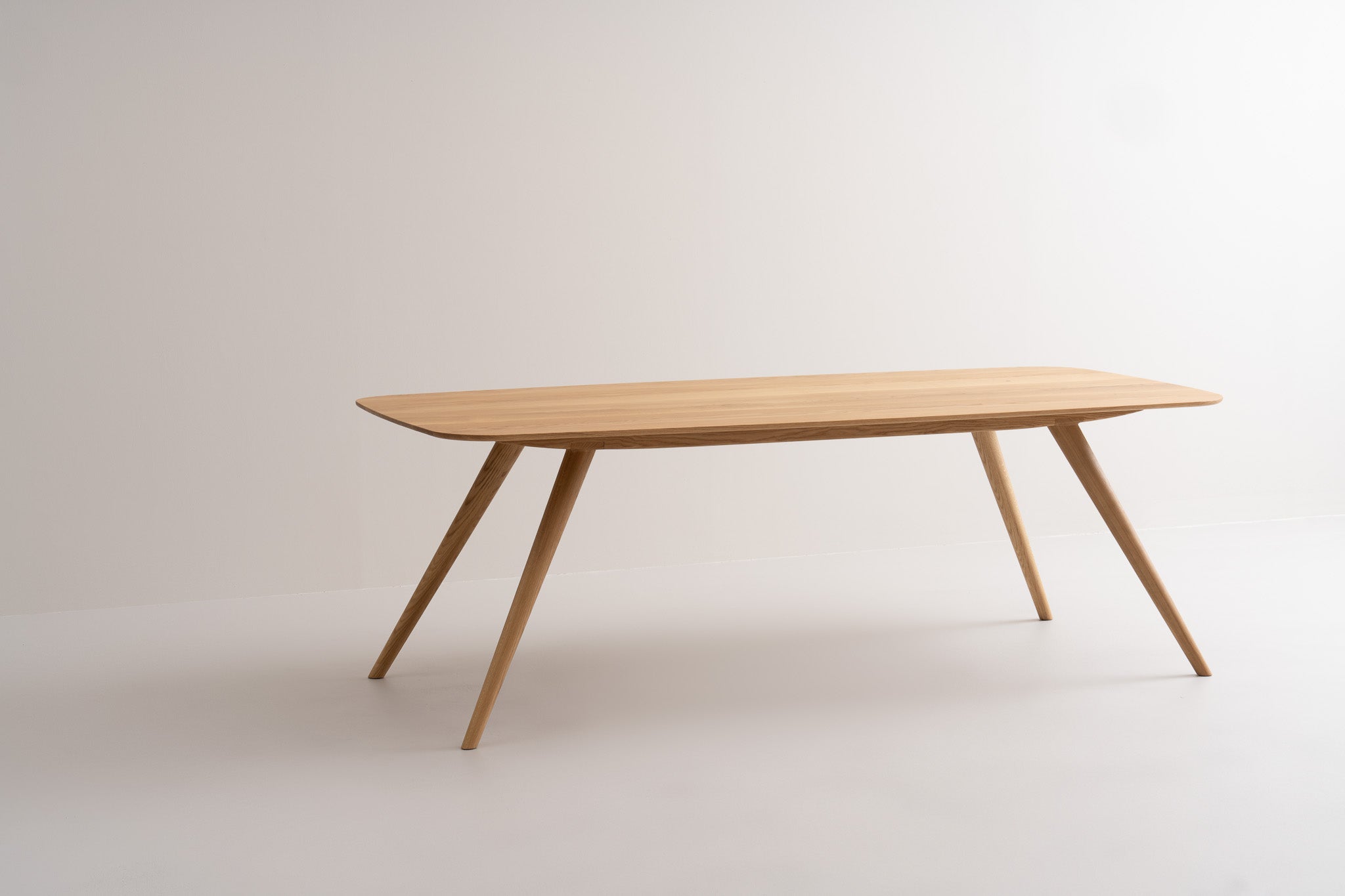 TAVI | Dining Table image 35