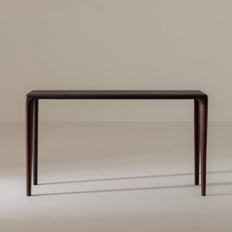 LÜNA Table Console 