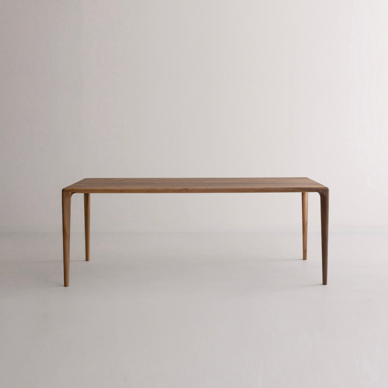 LÜNA | Eettafel