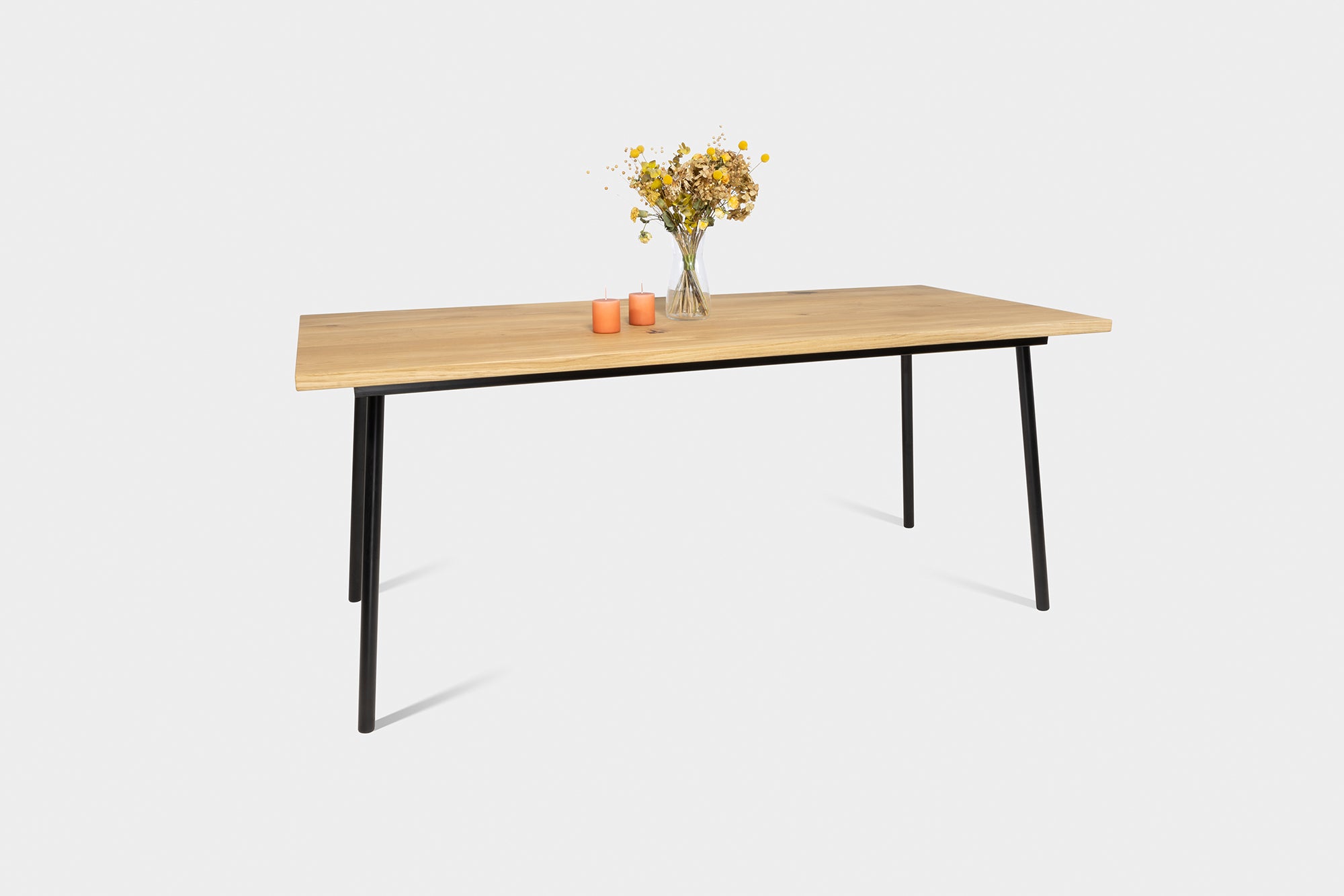 MIRA Table de salle à manger